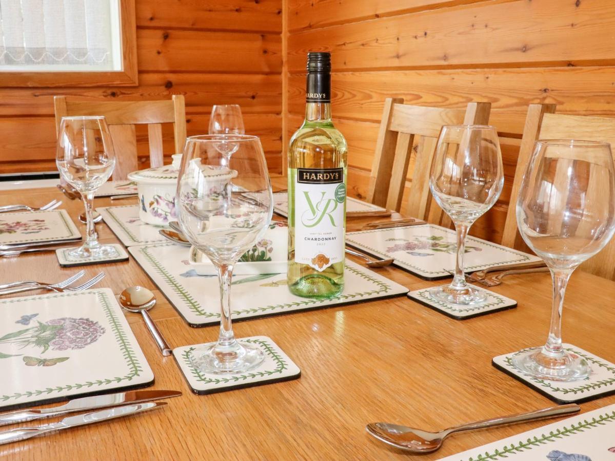 ליק Watersview Lodge מראה חיצוני תמונה
